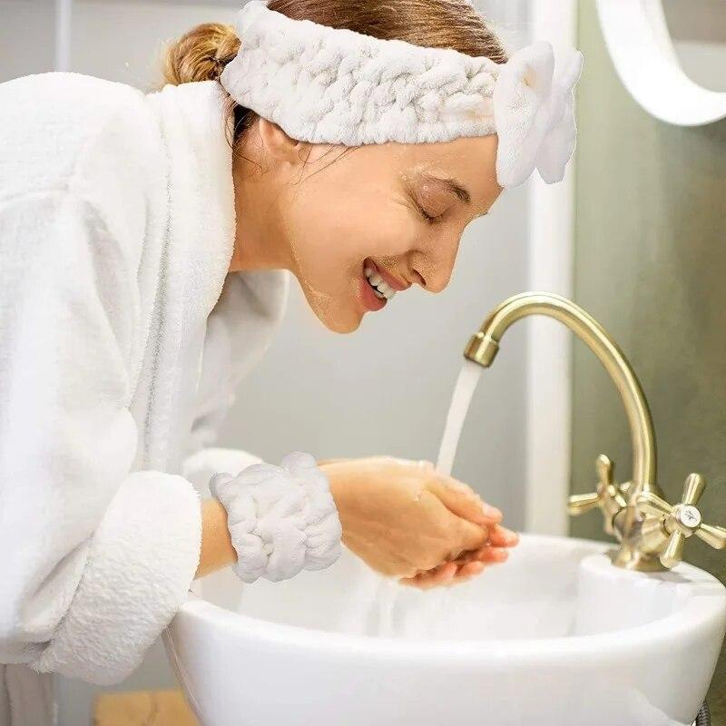 3 шт., повязка на голову с бантом, набор браслетов, эластичное мягкое полотенце для мытья лица, душа, макияж, йога, спортивная повязка на голову для ухода за кожей для женщин и девочек