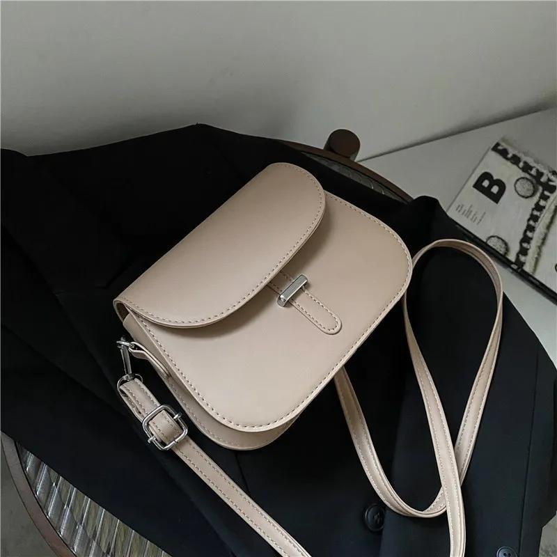 Fashion Women Crossbody Saddle Bag PU Leather Small Handbags Purses Retro Semicircle Designer Messenger Bags Female Clutch Tote