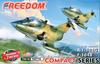 Freedom Model Kits Серия Compact F-104G и TF-104B ВВС Китайской Республики Проект «Алишань» 2-комплекта Пластиковый модельный комплект FRE162716 (Самолет)