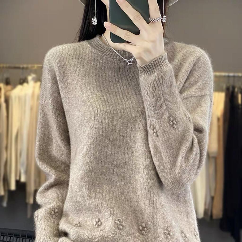 Autumn and Winter Round Neck Sweater for Women Solid Color Loose Jacquard Soft Glutinous Knitted Base Sweater and Pullover