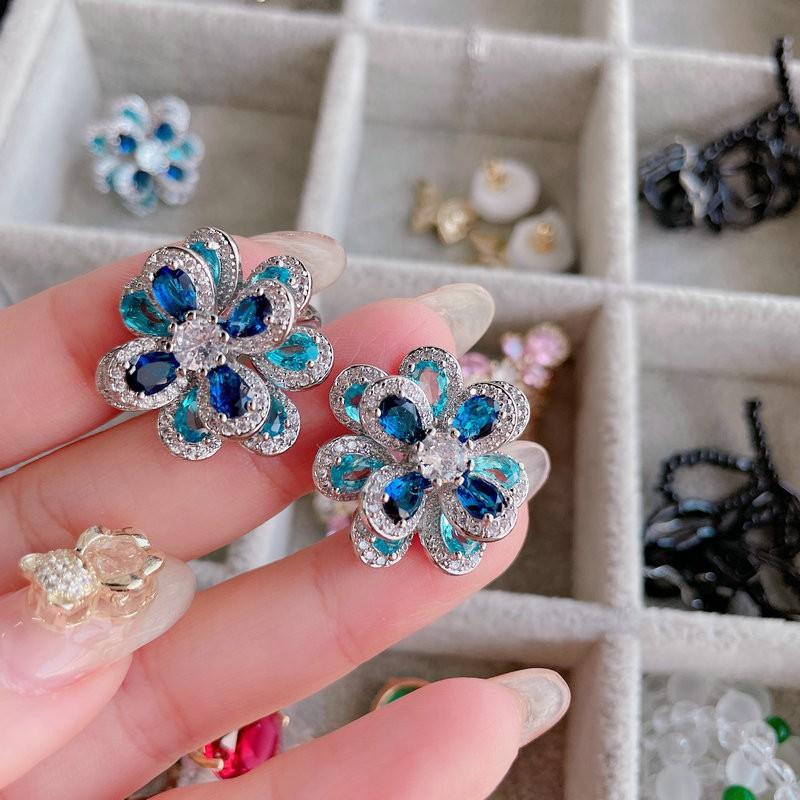 Vintage Floral Heart Earrings With Multifaceted Sea Blue Zircon Drops Copper Post Womens Jewelry
