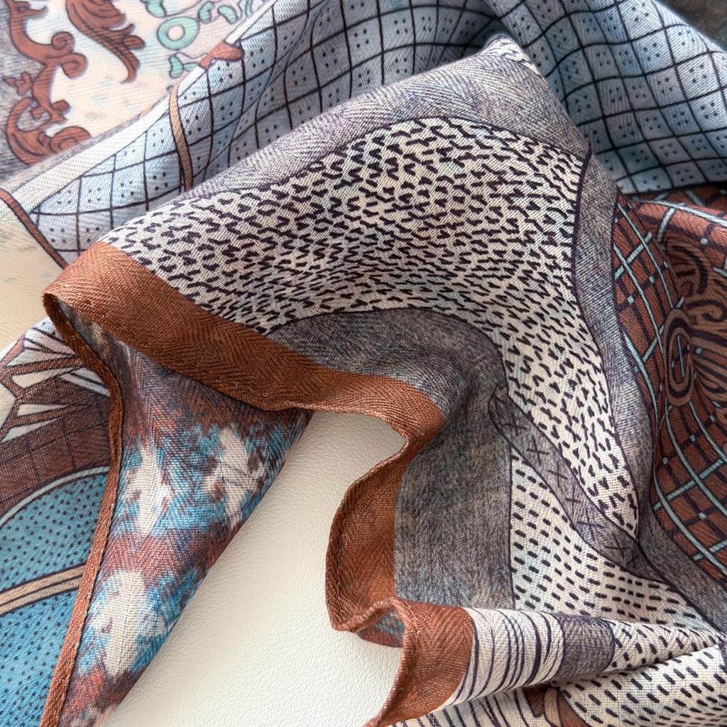 British Horse 71 Two-color cotton and linen small square scarf women's retro versatile neck small silk scarf thin scarf