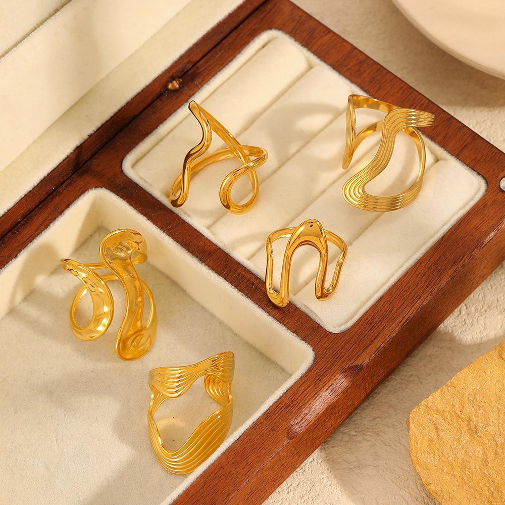 2025 New 18K Gold Plated Stainless Steel Metal Rings for Women Irregular Trendy Designer Aesthetic Jewelry Waterproof Men's Ring