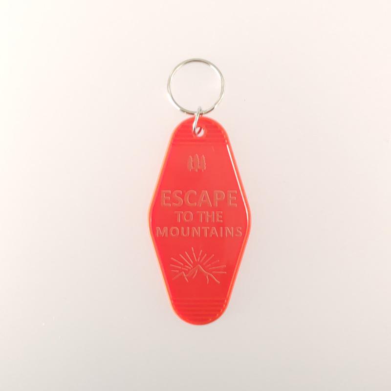 Vintage Acrylic Motel Room Keychain: Retro & Durable Design