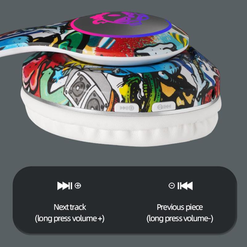 Беспроводные наушники-вспышка для детей, наушники с микрофоном, Bluetooth-гарнитура, стерео наушники для музыки и игр, подарок для девочек и мальчиков