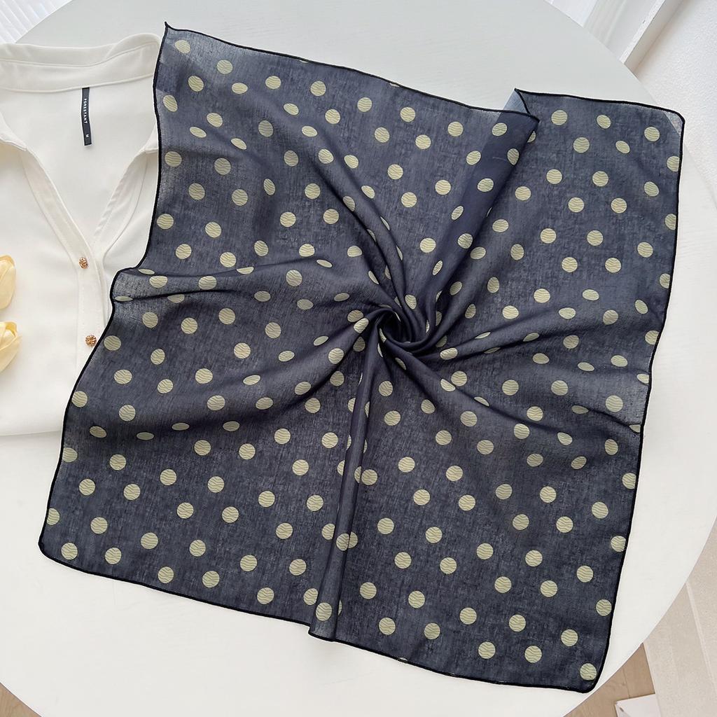 Summer new polka dot cotton and linen small square scarf women's Korean casual versatile decorative neck protection small scarf headband silk scarf