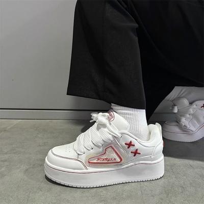 Женская обувь – Кроссовки