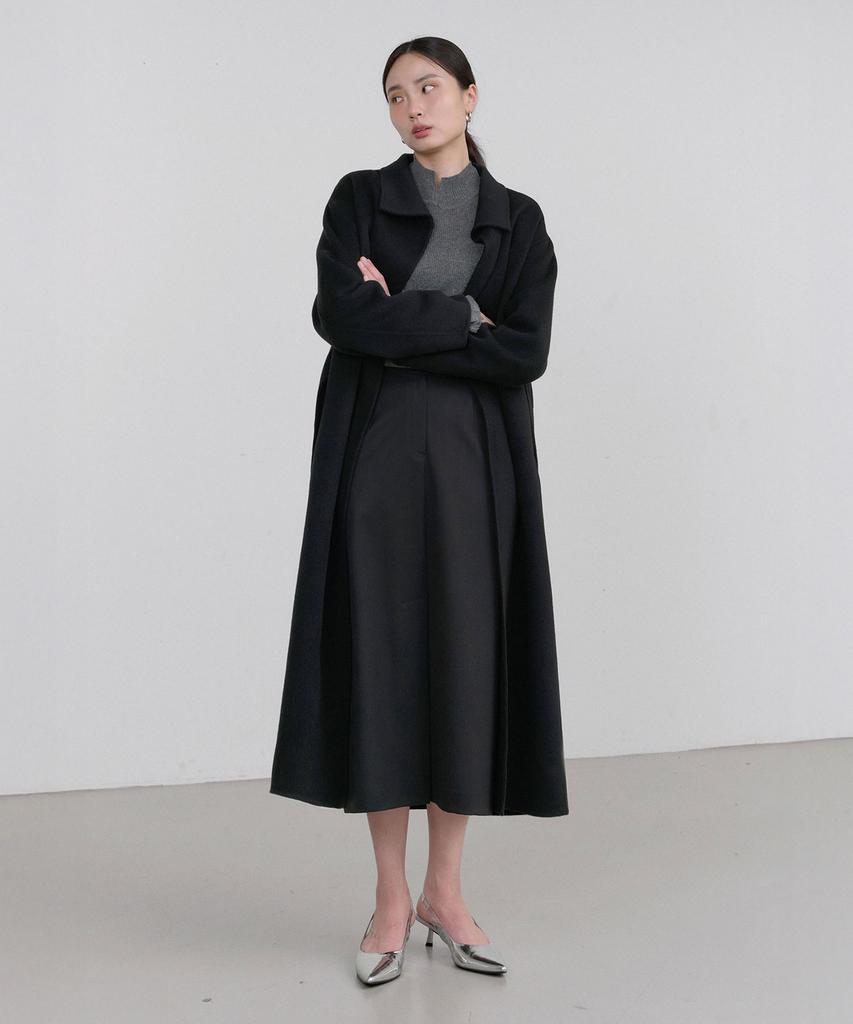 Ilroze Asymmetrical Collar Handmade Cashmere Coat (Black)