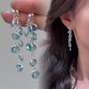 Серьги-каффы с ниспадающими кисточками, носятся спереди и сзади с пусетами, воплощают стильный и элегантный образ.
