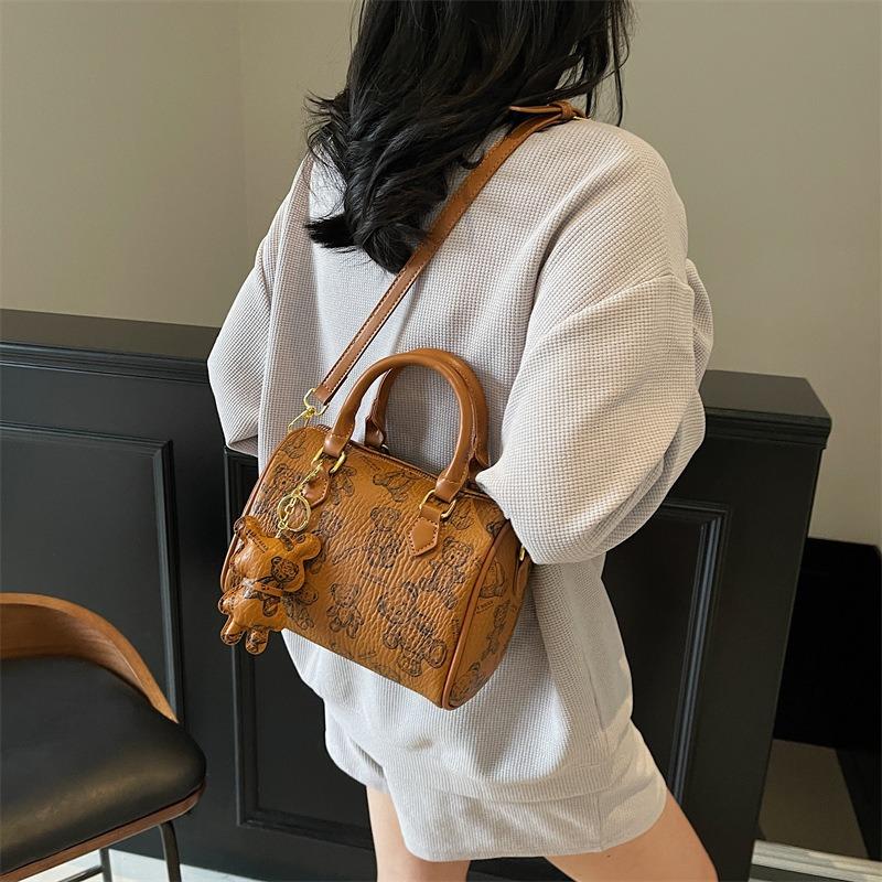 Сумка кэжуал премиум-текстуры, женская новая универсальная сумка-мессенджер, нишевый дизайн, сумка-подушка на плечо