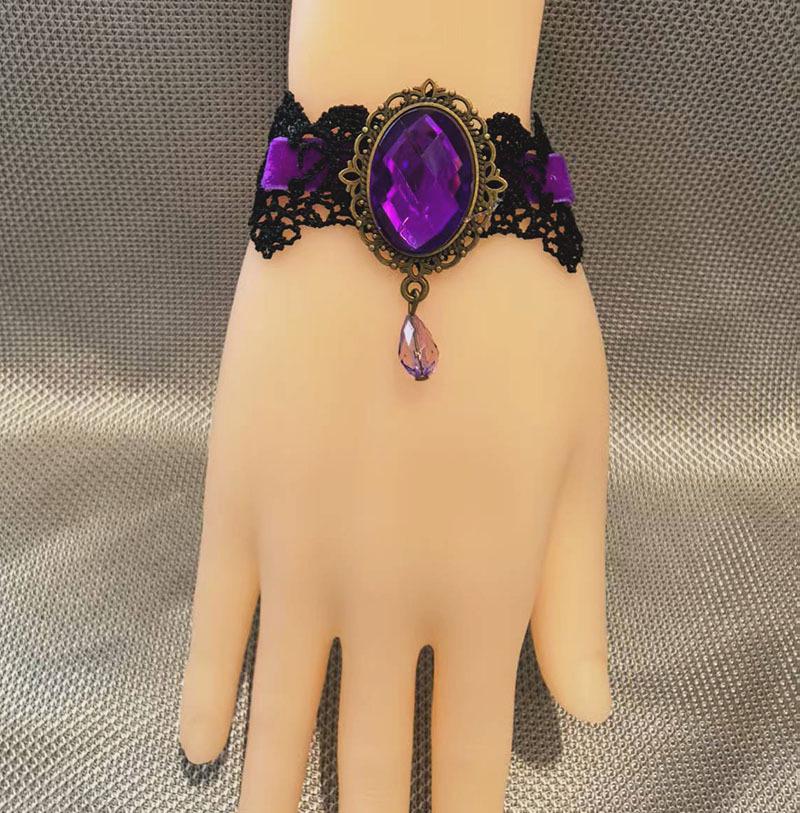 Gothic Retro Punk Lace Choker Necklace for Women