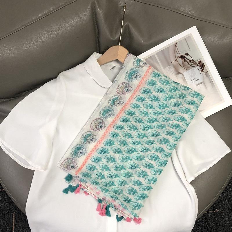 Fashion Luxury Brand Ombre Big Floral Tassel Viscose Shawl Scarf Lady Soft Thin Beach Wrap Pashmina Stole Bufandas Muslim Hijab