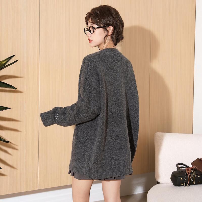 Women's Round Neck Embroidered Cardigan Sweater