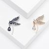 Japan And Korea Fashion Rhinestone Dragonfly Brooch, Exquisite Anti-Light Pin Temperament Coat, Suit And Accessories
