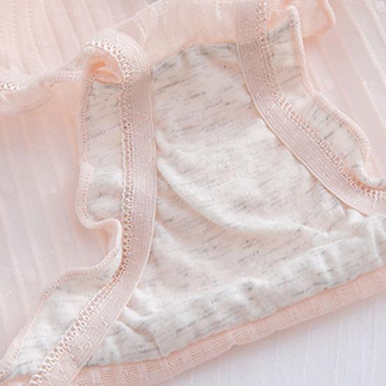 Stylish Lady Briefs Tulips Inside Wearing Super Soft Close Fit Briefs Panties Women Clothes