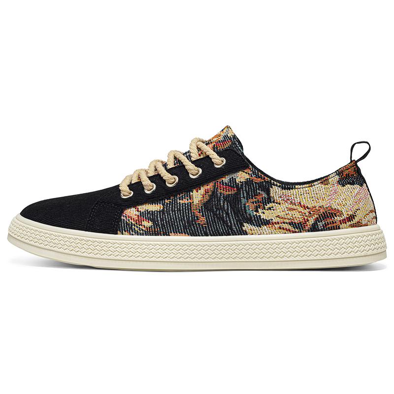 Men Summer Lightweight Canvas Casual Board Shoes Breathable Lace Up Flat Sneakers for Daily Walking Street Fashion Travel Wear