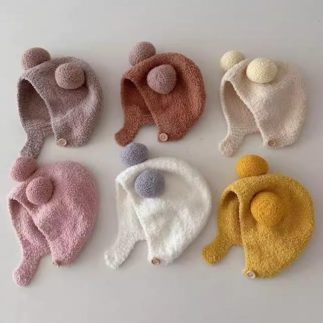 Скидка для новичков: Детская осенне-зимняя теплая плюшевая вязаная шапка с защитой ушей