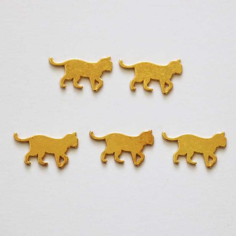 «Набор для самостоятельного изготовления кристаллической смолы»: Клей AB, формы и инструменты для ручного творчества.