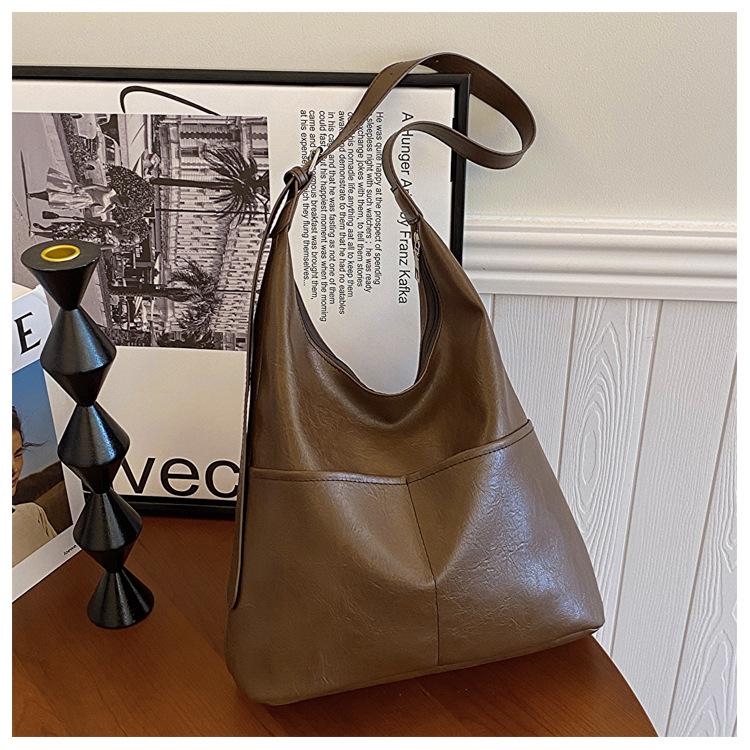 Женская сумка ретро сумка подмышкой новая персонализированная модная сумка тоут ниша большая вместимость сумка для матери и ребенка на плечо