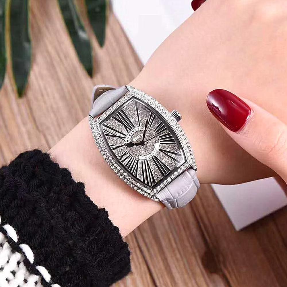 Trendy Iced Out Silver Full Diamond Face Leather Oval Quartz Watch with Pink Black Brown White Leather Watchband