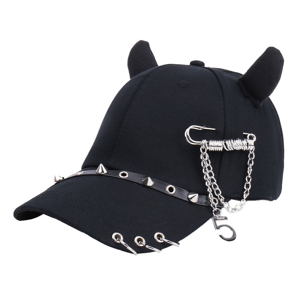 Rivet Metal Ring Baseball Hat Hiphop Peaked Cap Portable Sunscreen Hat Summer