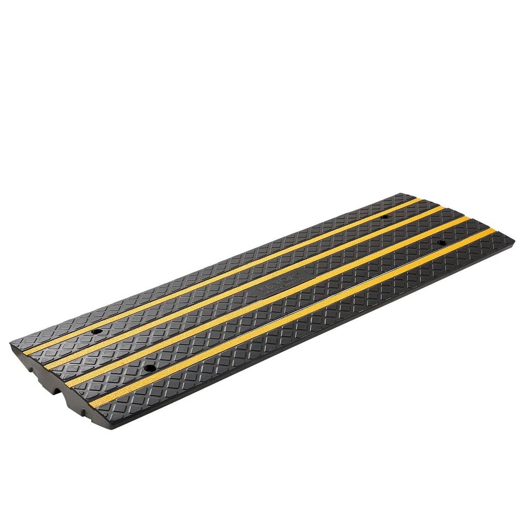 Car Driveway Rubber Curb Ramp, 15 Tons Load Capacity, 66 mm Rise Curbside Bridge Ramp with Yellow Reflective Strips, Suitable for Loading Dock,