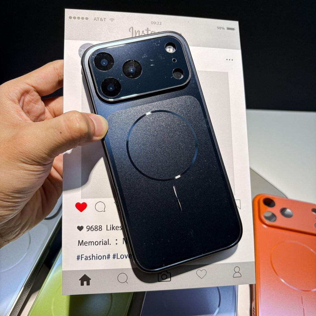 Мгновенный 17 Звезд Вселенная Оранжевый Чехол для iPhone 16 Pro Max с Полным Покрытием Объектива, Большим Окном, Магнитным Дизайном и Защитой от Падений