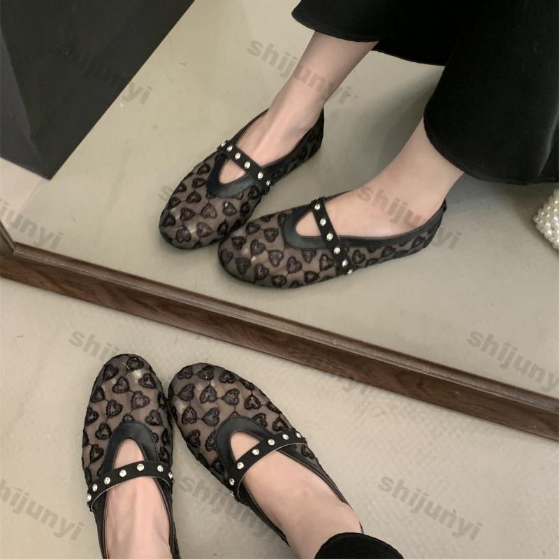 Модная женская обувь 2025 Лето Новинка Сетчатая дышащая Металлическая отделка Балетки Удобная мягкая подошва Круглый носок Модные туфли Мэри Джейн