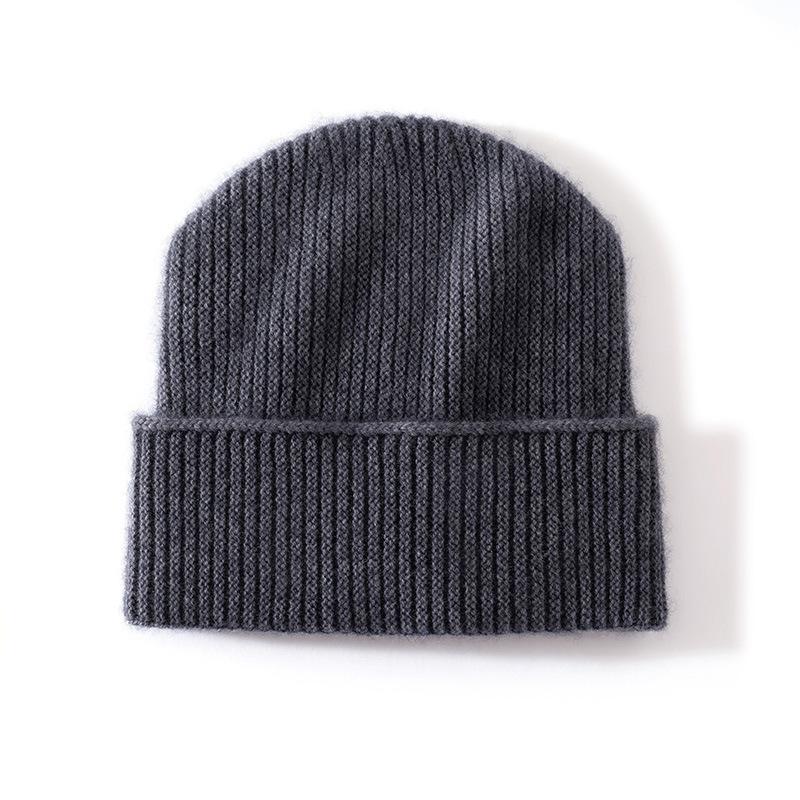 Winter cashmere cap Men's and women's thickened skiing knitted thermal cap Outdoor mountaineering riding wool hat Ear protector headcap