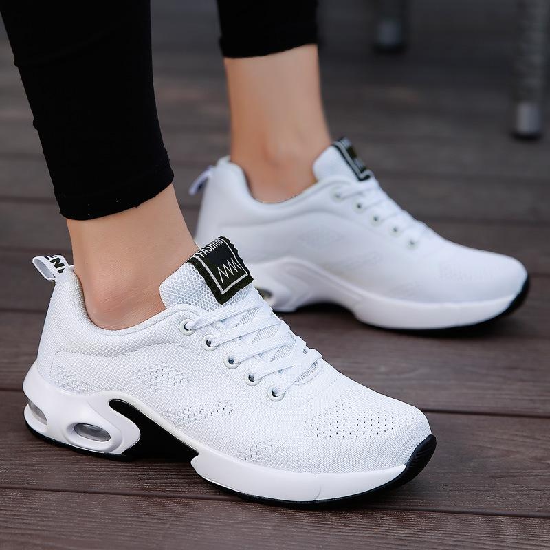 Large size women's shoes sports shoes summer running shoes fashion air cushion fly-woven shoes hollow fly-woven breathable mesh shoes