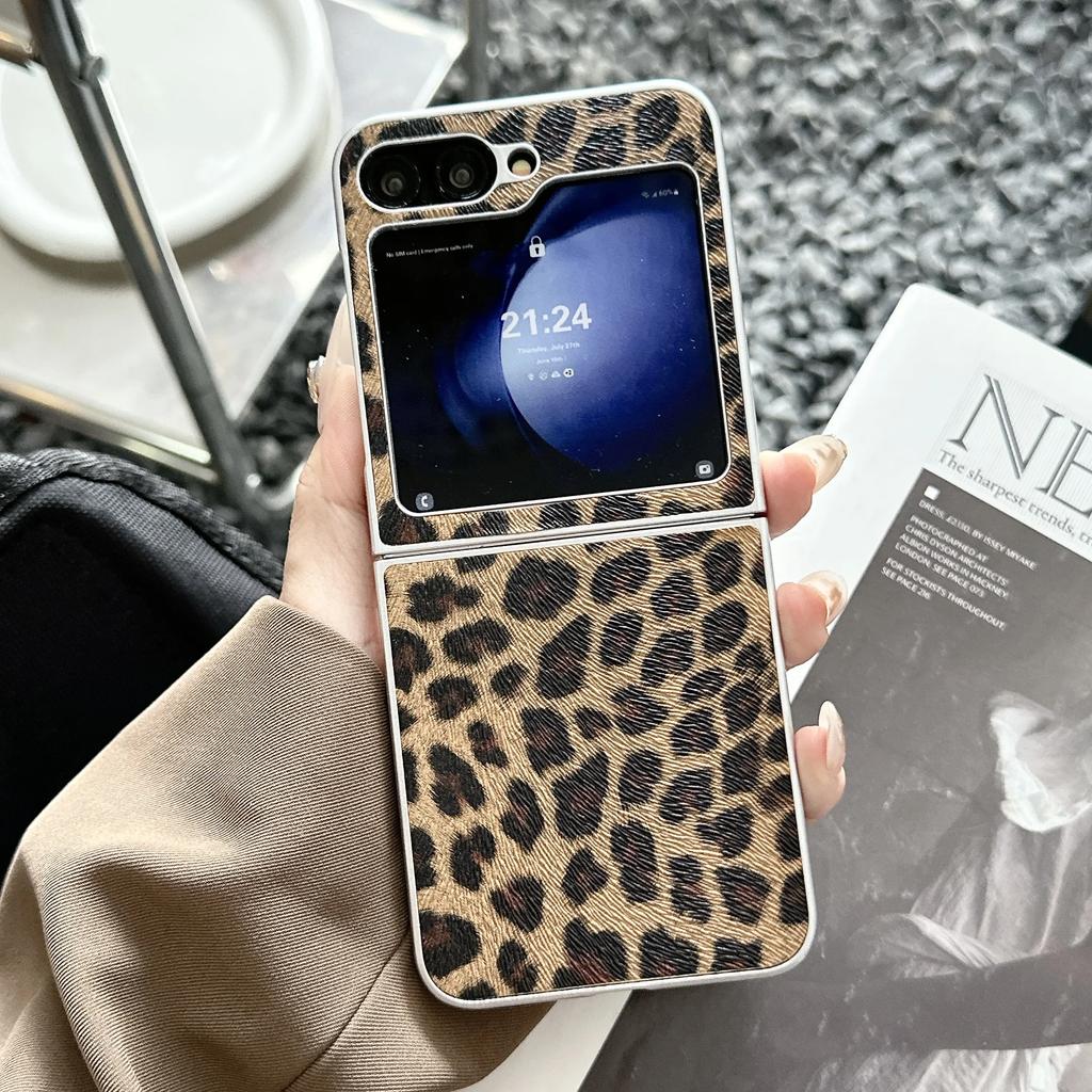 Silver Border Leopard Print Phone Case for Samsung Galaxy Z Flip 7 6 5 4 3 PU Leather Protective Cover