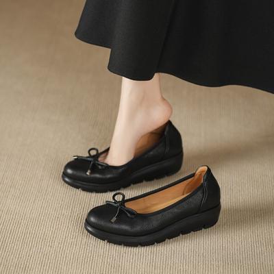 Женская обувь – Женские мокасины