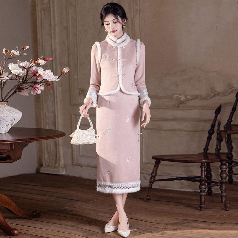 Womens Winter Long Sleeve Qipao Vest Set Retro Style Thickened Warm Outfit Daily Wear