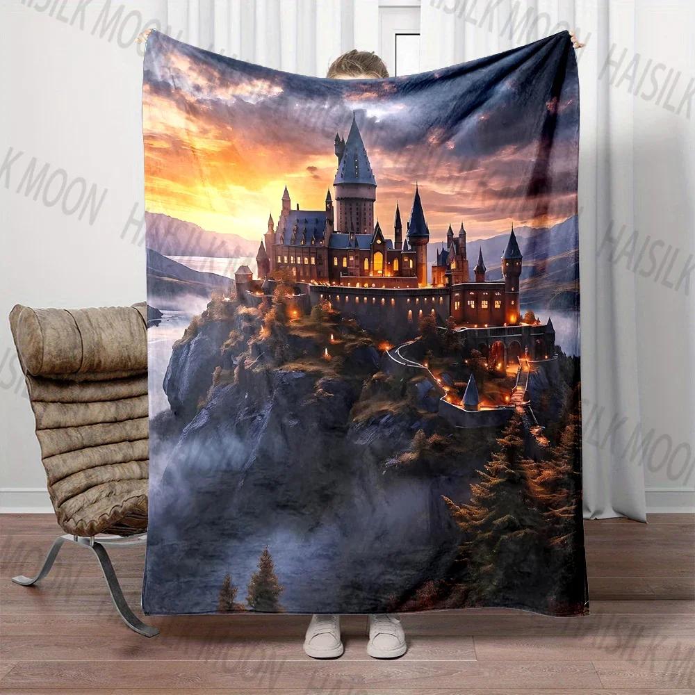 Mysterious Castle Printed Blanket, Children's Favorite Gift, Travel Office Camping, RV, Bedroom Sofa, Multi-scene Application
