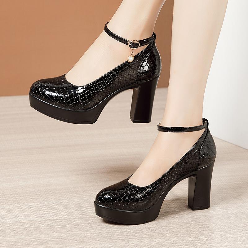 Женские туфли из натуральной кожи с круглым носком, на платформе и высоком каблуке, модные туфли для вечеринок и свадеб, черные рабочие туфли, большие размеры 32-43