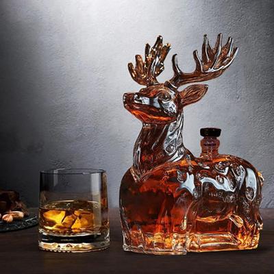 Слон Маленькая Собака Бутылка Виски Дизайн в форме животного Прозрачное стекло Бутылка для вина Улучшающий красоту стеклянный декантер