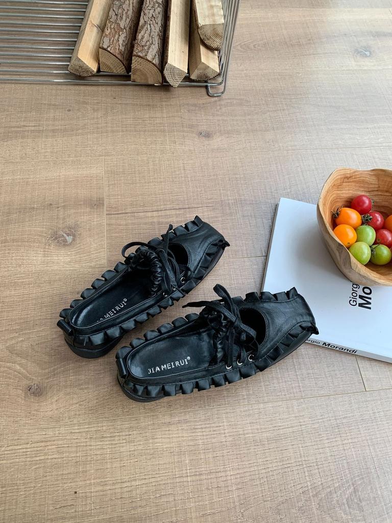 Korean version of silver ballet style thick-soled light-mouth bow single shoes women's 2025 new models with skirt temperament Mary Jane shoes