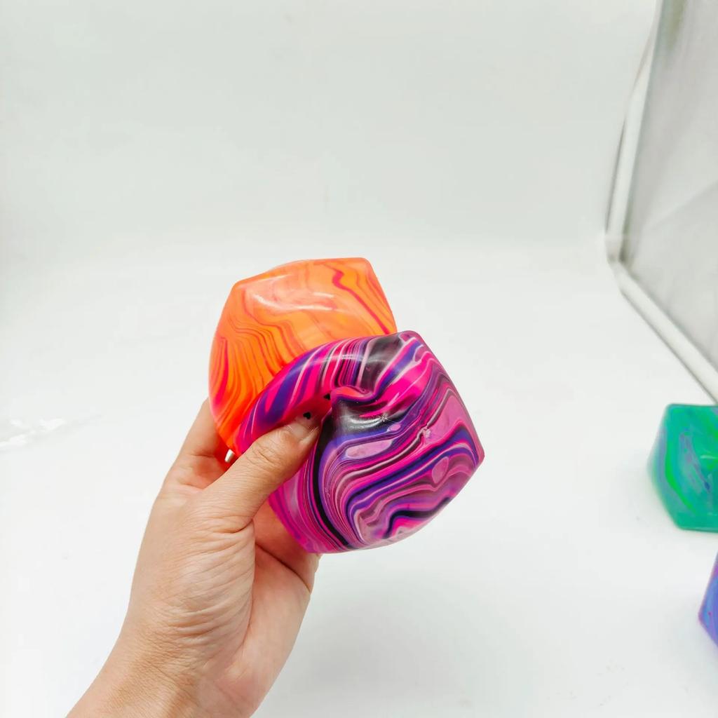 Needoh Кубики льда в форме снежинок Сахарный солод Сквиши Blind Box Снятие стресса Медленное восстановление Антистрессовая игрушка-сквиш Пазлы Игрушки для развития моторики