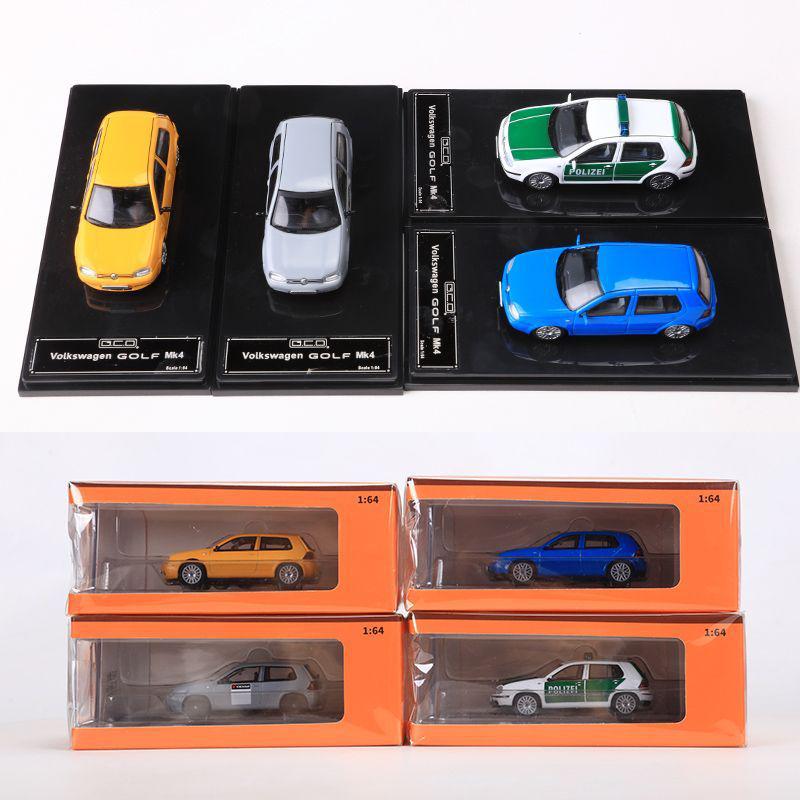 НОД 1:64 Модель автомобиля из сплава Volkswagen Golf MK4 GTI Юбилейное издание, 2-дверная и 4-дверная симуляция.