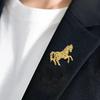 Винтажная минималистичная полая брошь-лошадь для мужчин и женщин, креативная булавка с индивидуальностью, повседневные аксессуары для вечеринок, новогодние подарки