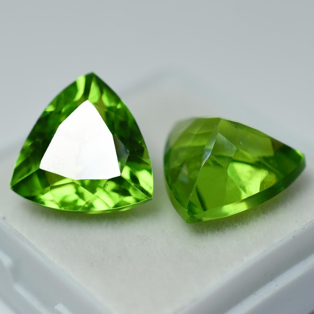Rare Peridot Green   16.00 Ct Natural Trillion Cut Loose Gemstone Pair