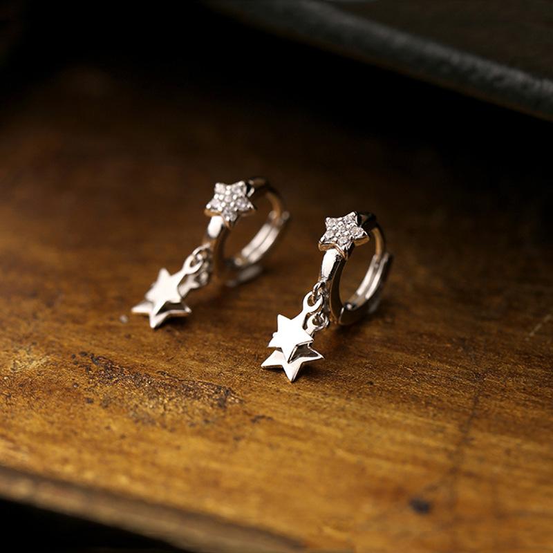 Temperament Small Earrings Design Sense Of Female Fashion Su Small Earrings Daily Simple Flash Diamond Star Ear Buckle Personality