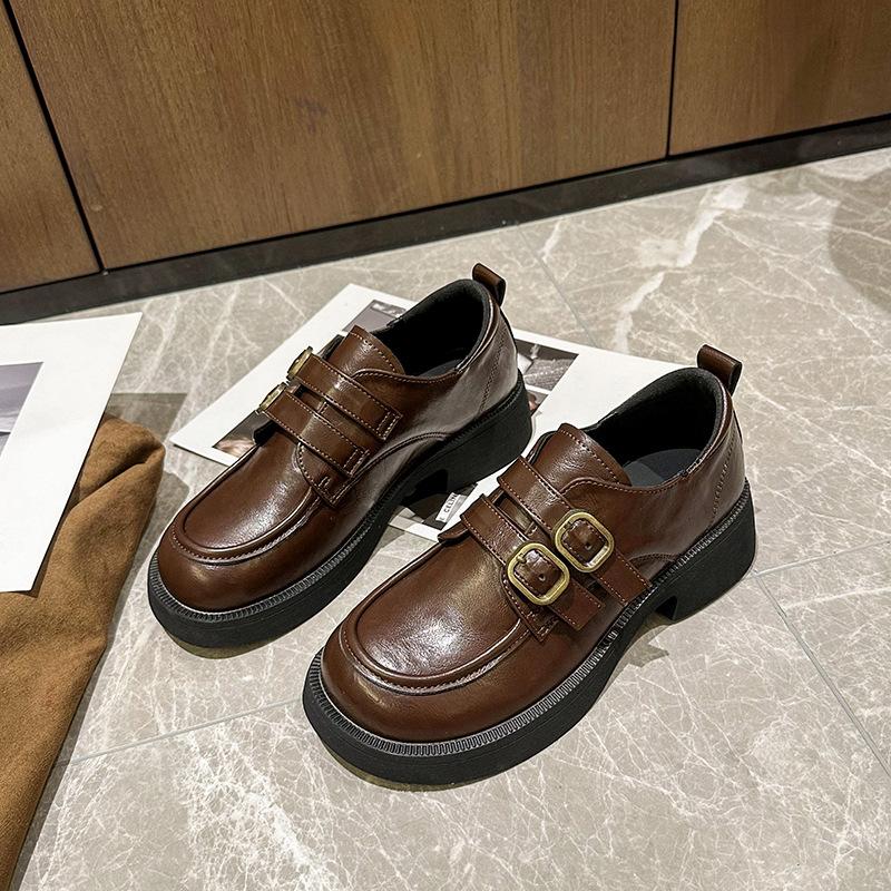 Туфли кожаные с круглым носком и юбкой на толстом каблуке, весенние и осенние туфли в британском стиле с пряжкой на ремне, ретро-лоферы, женские туфли на платформе