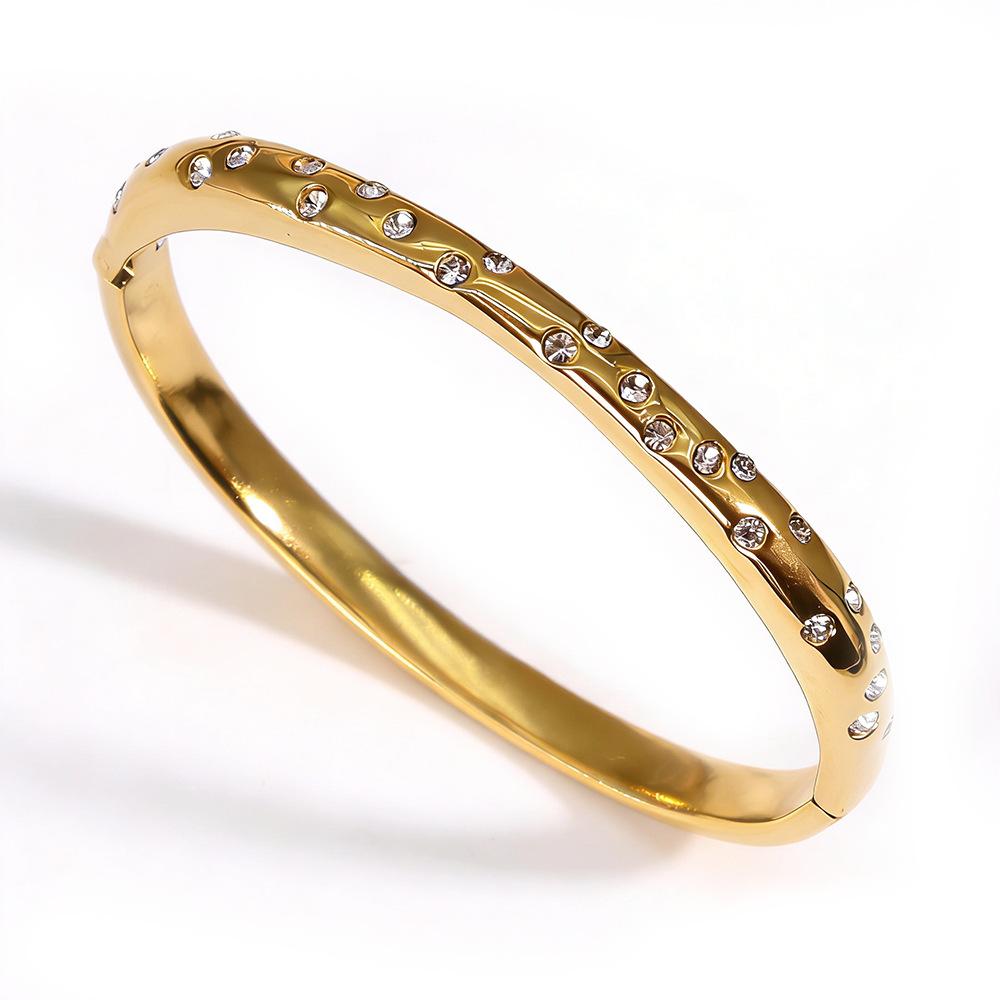 New Temperament Niche Bracelet Star Zircon Hand Jewelry Star and Moon Elegant Ladies Bracelet