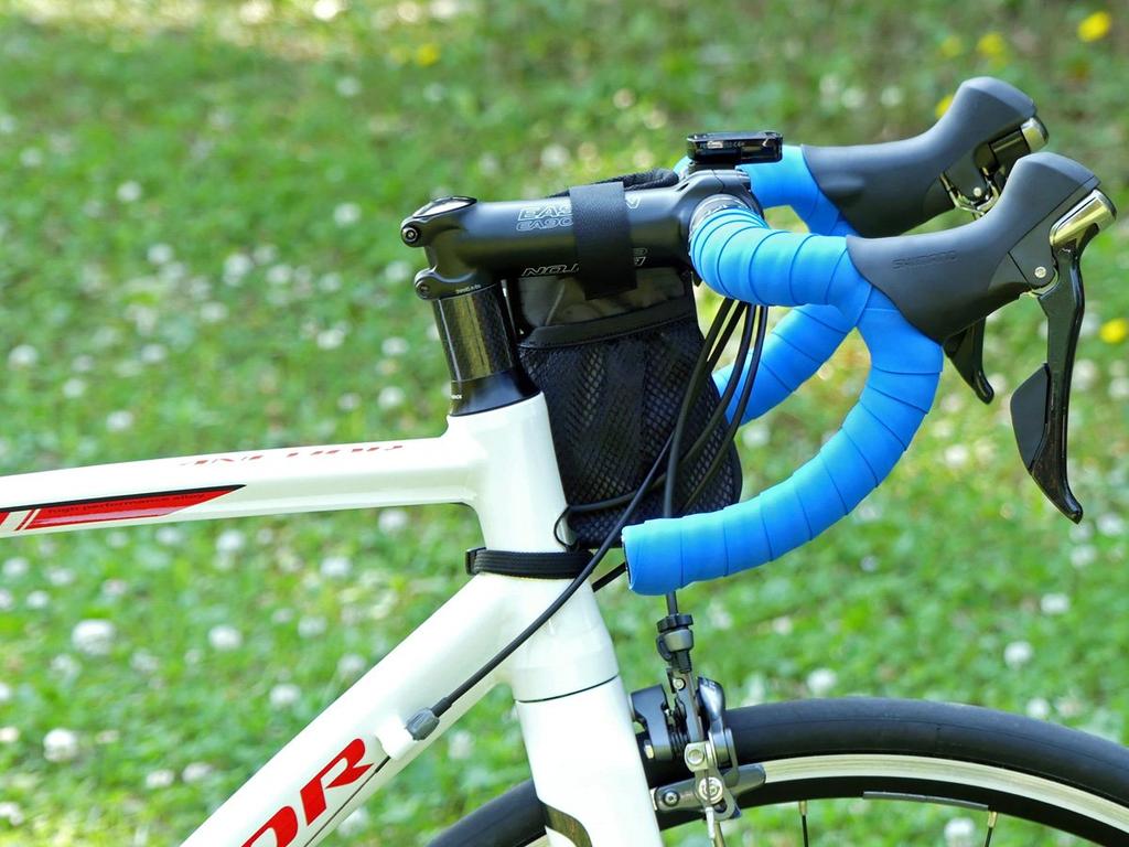 POTA BIKE Боковая сумка на вынос велосипедного выноса/Подстаканник (черный)