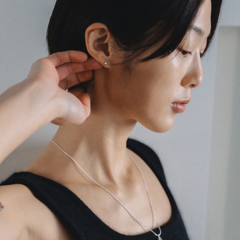 KODO Small Dot Studs