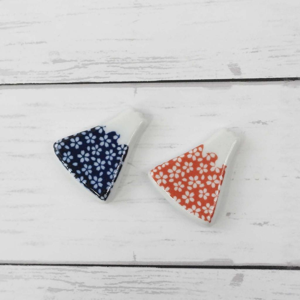 Ishida Couple Chopsticks with Fujimi Cherry Blossom Design, Dishwasher Safe, Non-Slip, In Paulownia Wood Box, 63187, Made In Japan