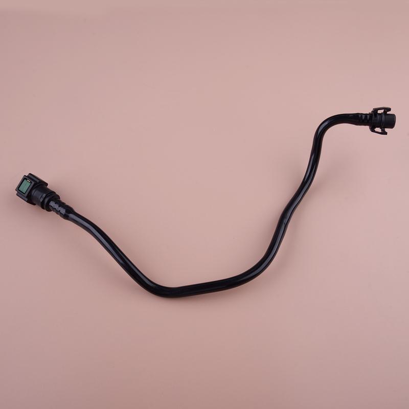 Engine Reservoir Water Hose Black Plastic LR146301 LR035630 LR034645 LR081660 Fit for Land Rover Range Rover Defender Discovery