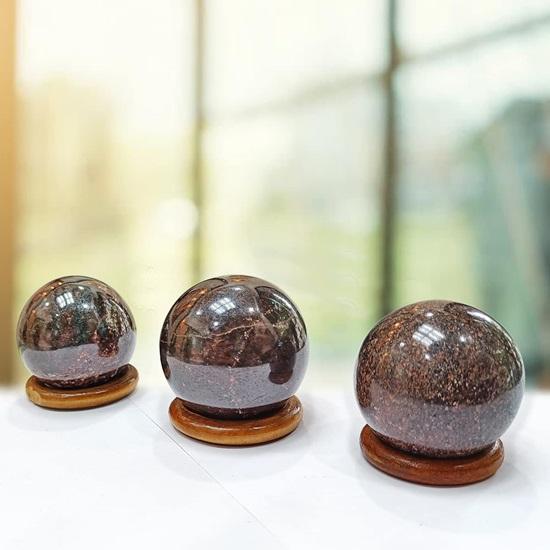 Исцеляющий хрустальный камень-сфера Васту, натуральный гранат, хрустальный шар-сфера для домашнего декора, экспонаты, декор стола, медитация