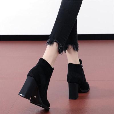 Женские черные ботильоны на массивном каблуке - Теплые, нескользящие, в стиле Мартин, для осени и зимы